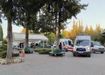 Kabir ziyaretine gelen 3 kadın öldürüldü