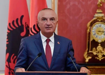 Arnavutluk eski Cumhurbaşkanı Ilir Meta gözaltına alındı