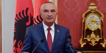 Arnavutluk eski Cumhurbaşkanı Ilir Meta gözaltına alındı