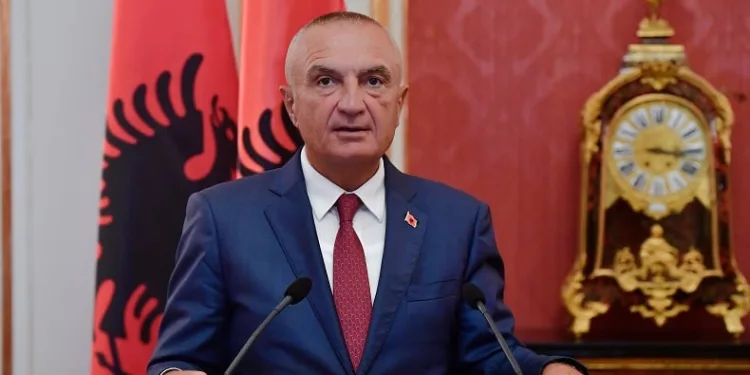 Arnavutluk eski Cumhurbaşkanı Ilir Meta gözaltına alındı