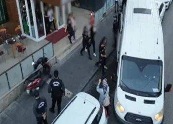 Fuhuş operasyonu: 9 gözaltı