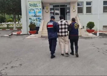 Jandarma kılığına girip dolandırdı, jandarma tarafından yakalandı
