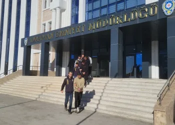 ‘Hediye kazandınız’ dolandırıcıları operasyonla yakalandı