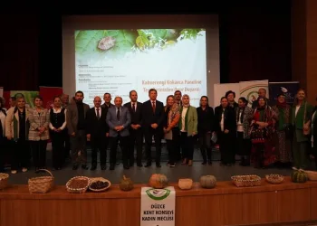 Kahverengi Kokarca ile topyekun mücadele