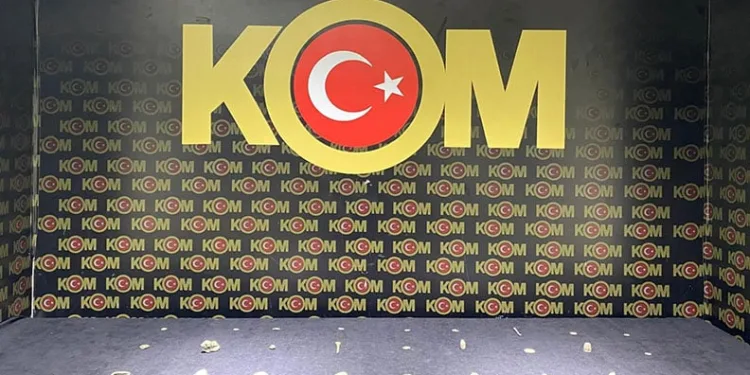 İzmir’de tarihi eser kaçakçılığı operasyonu