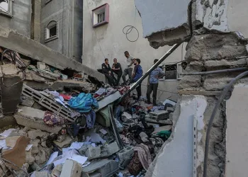 Gazze’ye 24 saatte 3 saldırı