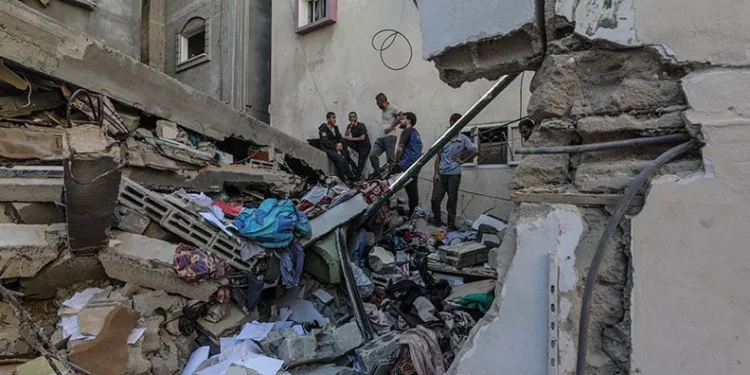 Gazze’ye 24 saatte 3 saldırı