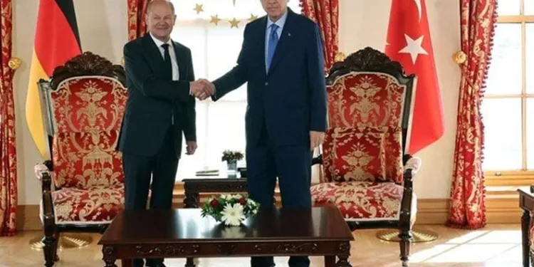 Erdoğan, Almanya Başbakanı Scholz’u kabul etti