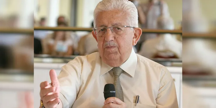 Recai Kutan hayatını kaybetti
