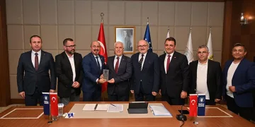TSYD Bursa’dan Mustafa Bozbey’e ziyaret