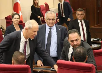 KKTC’de meclis başkanlığı krizi