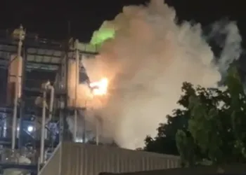 Fabrikada kimyasal sızıntı