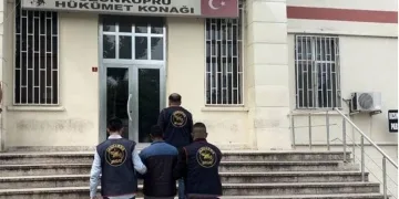 25 yıl hükümlü, Yunanistan sınırında yakalandı