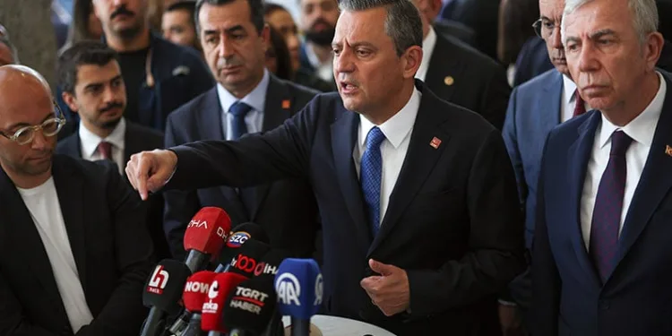 Özgür Özel: “İktidar suçüstü oldu”
