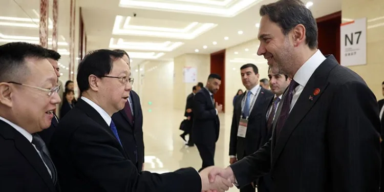 Bayraktar: “İş birliğine hazırız”