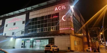 30 öğrenci yedikleri yemekten zehirlendi