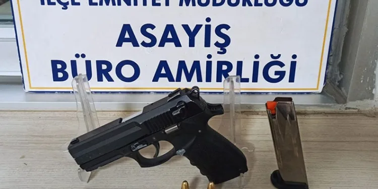 Düğünlerdeki sivil polis uygulaması sayesinde yakalandı