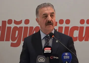 Müsavat Dervişoğlu’na ip tepkisi