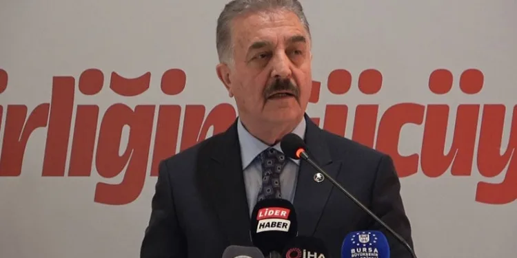 Müsavat Dervişoğlu’na ip tepkisi