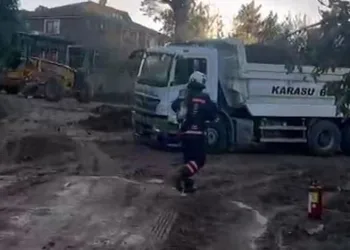 Yol çalışmasında doğal gaz borusu delindi