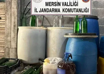 Mersin’de 640 litre sahte içki ele geçirildi