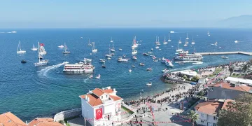 Mudanya’da denizden karaya cumhuriyet coşkusu