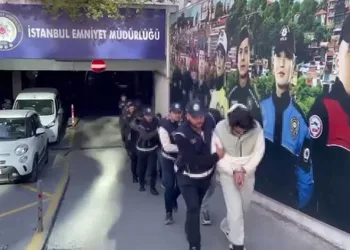 İstanbul’da sahte pasaport şebekesi çökertildi