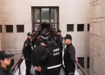 Bursa’da dev uyuşturucu operasyonu: 53 kişi tutuklandı