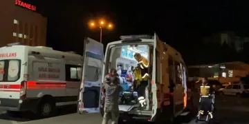 Mangal dumanından 4 kişi zehirlendi