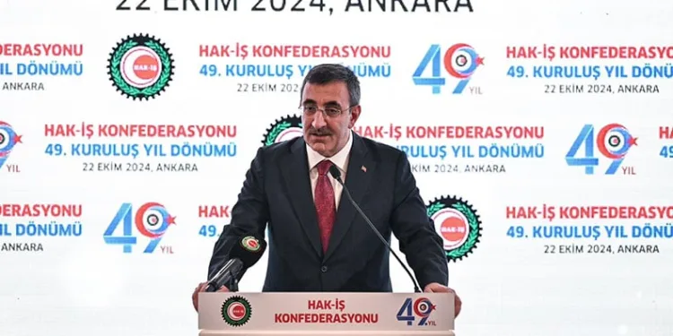 Cevdet Yılmaz’dan vergi açıklaması