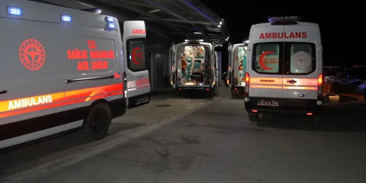 Tarım işçilerini taşıyan römork devrildi: 5 yaralı