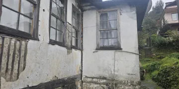 16 haneli mahalle heyelan riski nedeniyle boşaltıldı