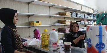 Nakit para ve kredi kartı geçmiyor