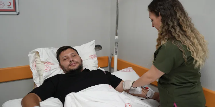 Türkiye Kök Hücre Merkezi’nden bağış çağrısı: “İnsan için her zaman umut var”