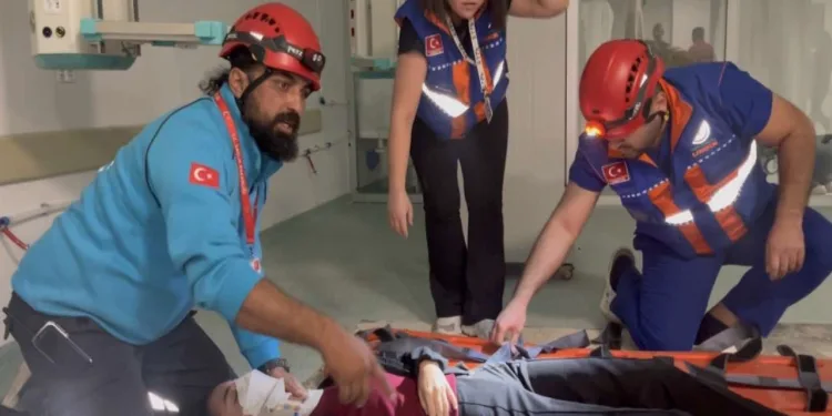 Hastanede deprem tatbikatı