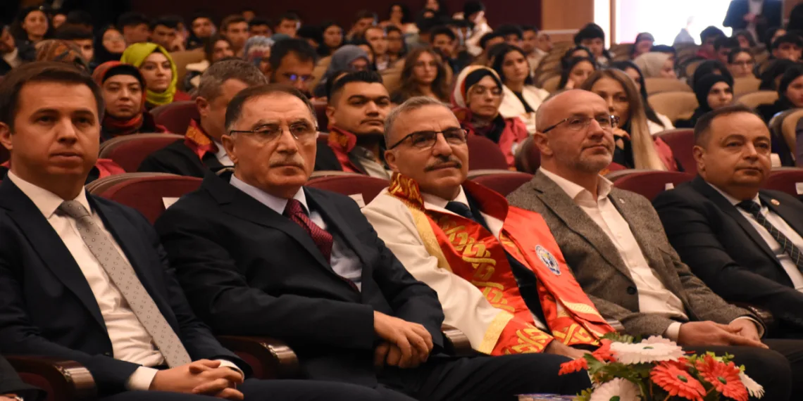 KMÜ’de 2024-2025 akademik yıl açılış töreni düzenlendi