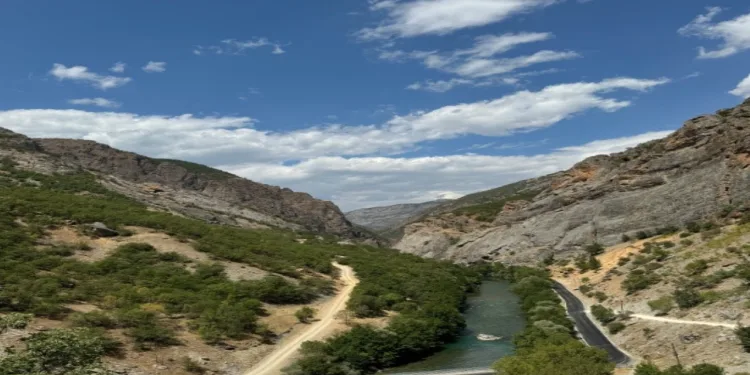Akan kanalizasyona karşı imza kampanyası başlatıldı