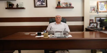 “Tüp mide ameliyatı olanlarda düşük ayak sendromu tehlikesi var”
