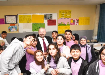 10 bin öğrenciye ‘dijital’ destek