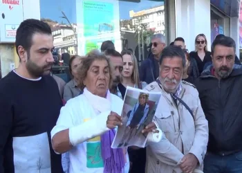 Yaşlı çift, avukat ve ailesi tarafından darp edildiklerini iddia etti