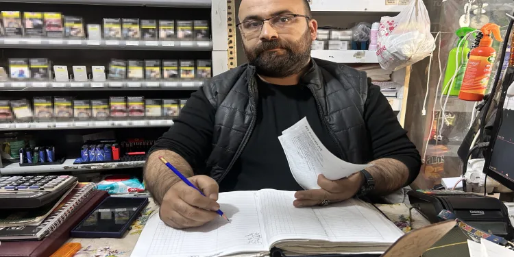 Hayırsever, 13 depremzede ailenin 40 bin TL’lik bakkal borcunu ödedi