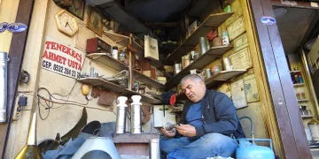Baba ve dede mesleğini yaşatıyor