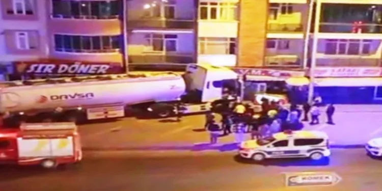 Kontrolden çıkan tanker
