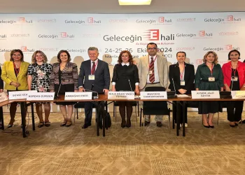 Binlerce eczacı bir araya geldi