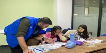 Üniversitelilerden ilkokul öğrencilerine destek