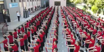 Öğrencilerden Cumhuriyet’in 101. yılına özel koreografi