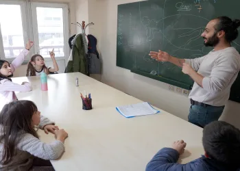Farklı metotlarla anlaşılır ve eğlenceli matematik