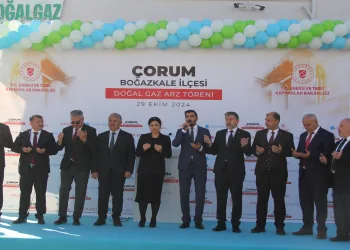 Çorum’un tüm ilçeleri doğal gazla buluştu
