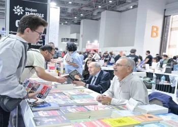 Hafta sonu on binleri ağırladı