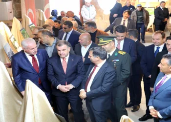 Tarihi Taşhan’da ‘Cumhuriyet’ konulu resim sergisi açıldı